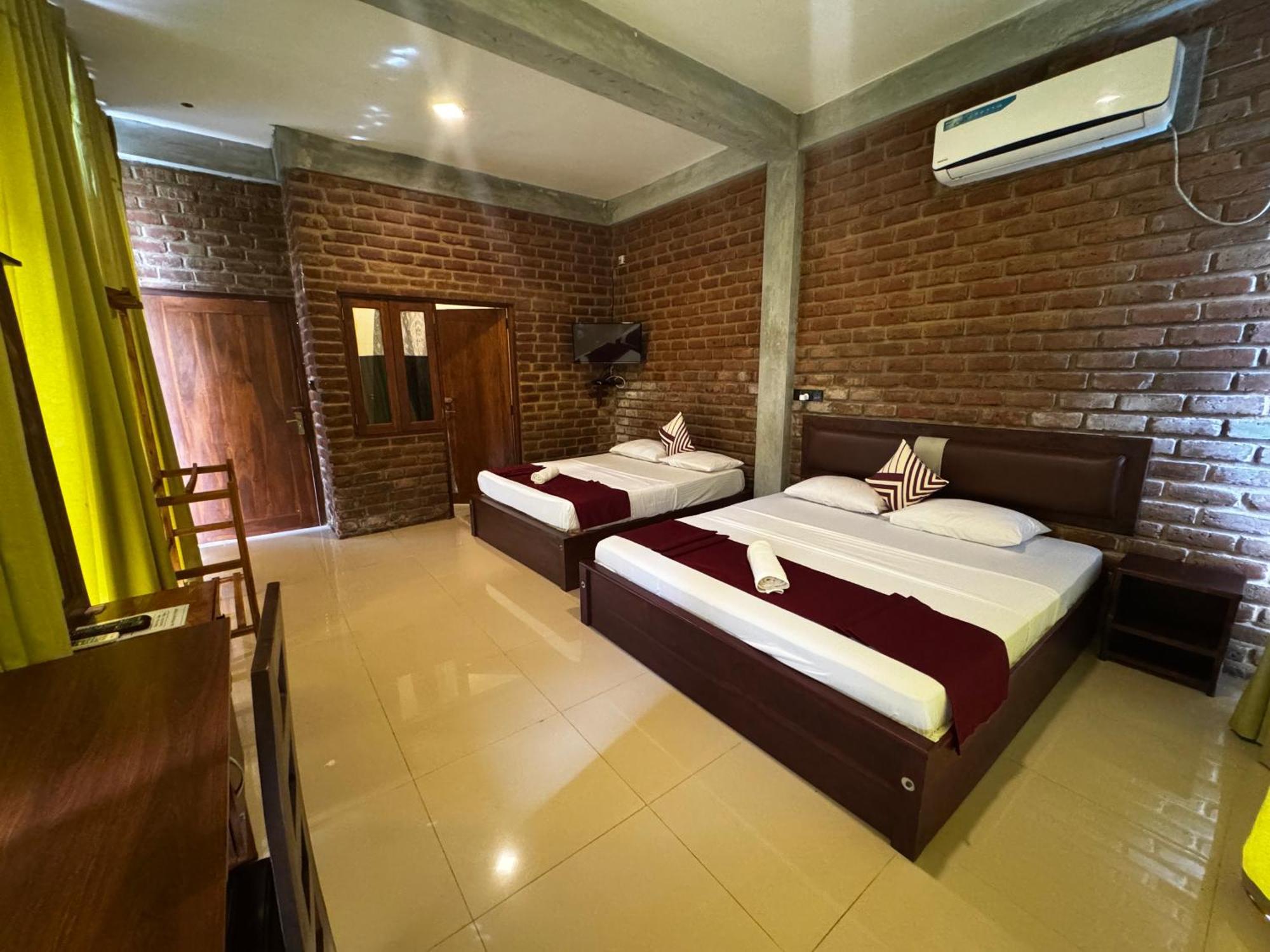 Hotel Ciel Star Anurâdhapura Extérieur photo